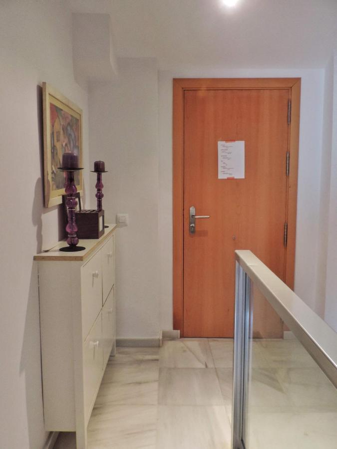 Duplex, Terraza, 10 Min Coche Centro Sevilla กามาส ภายนอก รูปภาพ